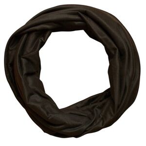 Hidden Pocket Lightweight Infinity Scarf